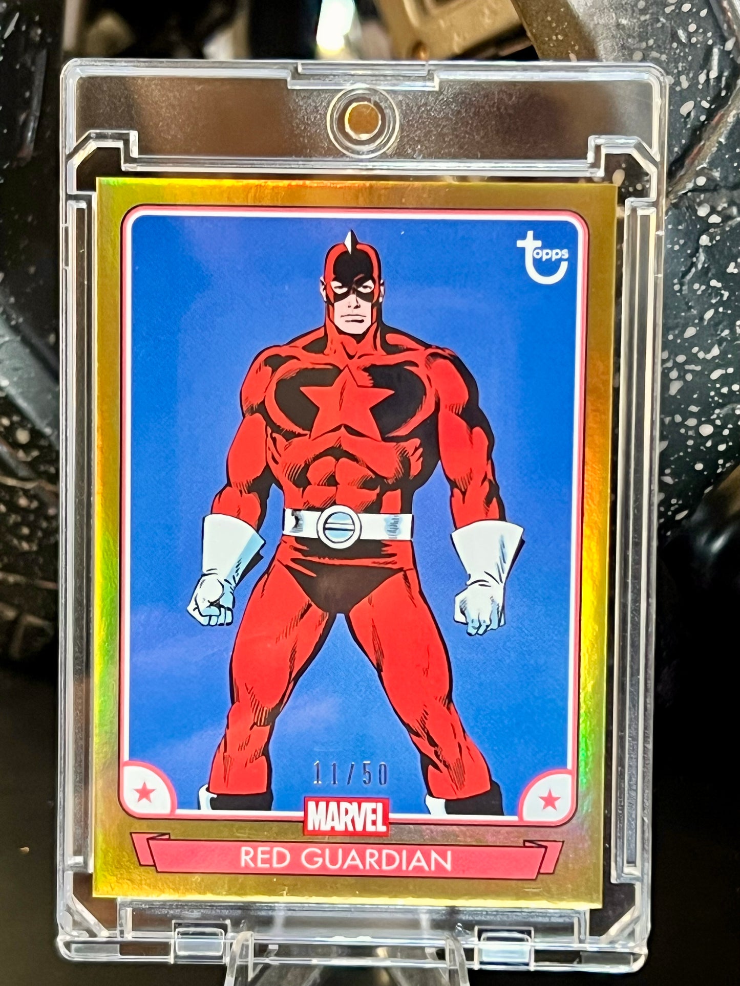 Red Guardian - #11/50